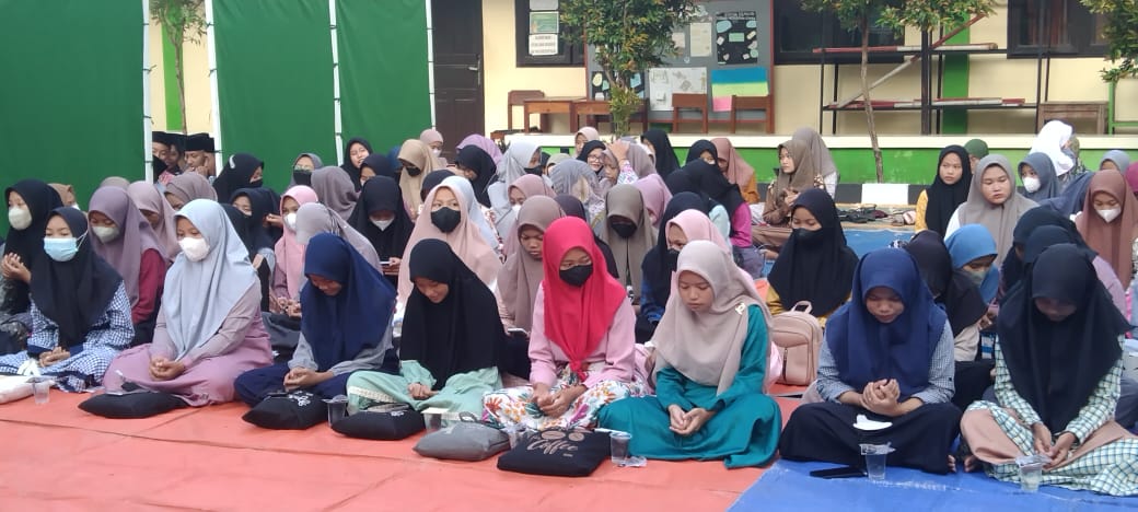 Kajian Ramadhan dan Bukber SMK Islamiyah Sapugarut